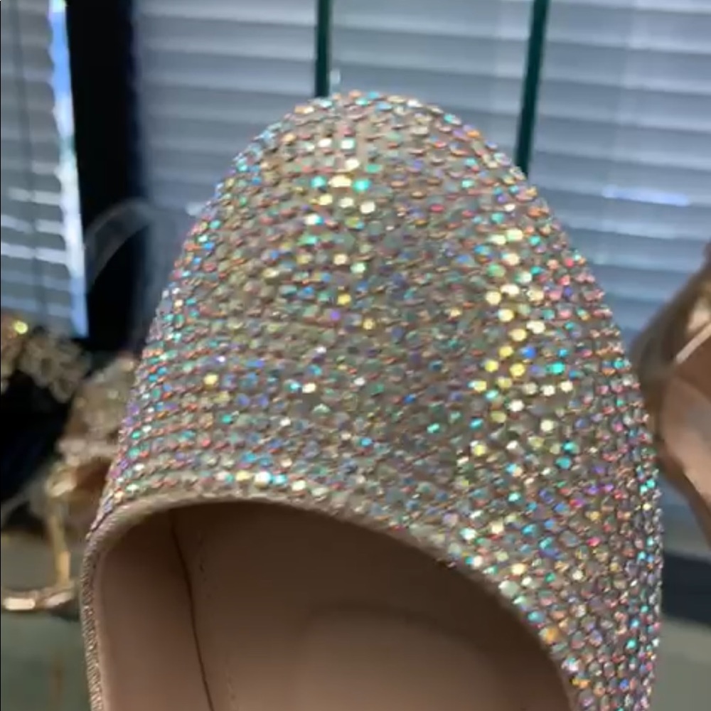 Bella Luna Multi Rhinestone Embellished Round Flat - Picture 7 of 9